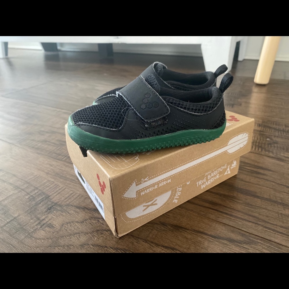 Vivobarefoot - Primus Kids Black/Green size 24EU